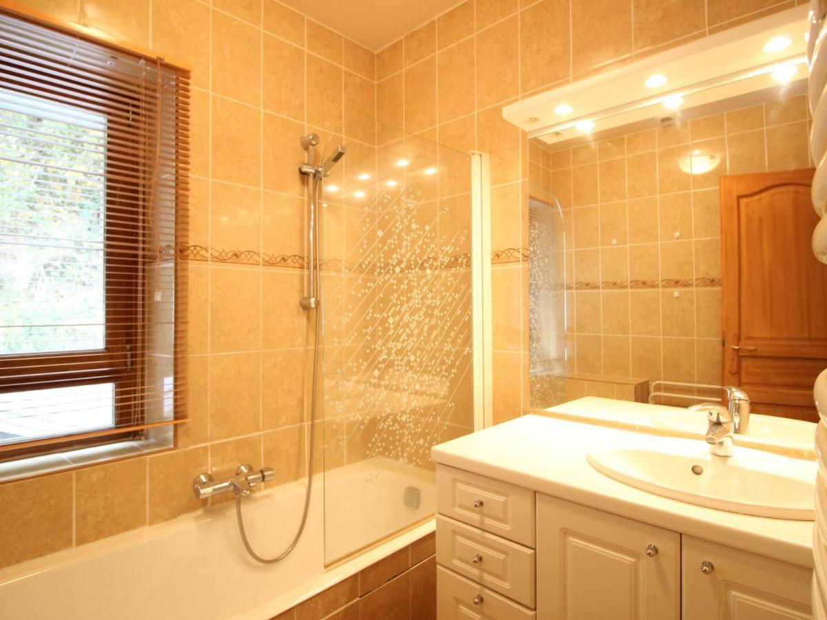 Appartement La Bourboule, 3 pièces, 5 personnes - FR-1-608-14 Extérieur photo